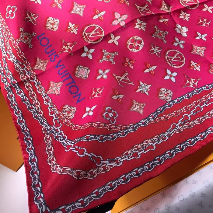 Louis Vuitton Scarf LVS00120